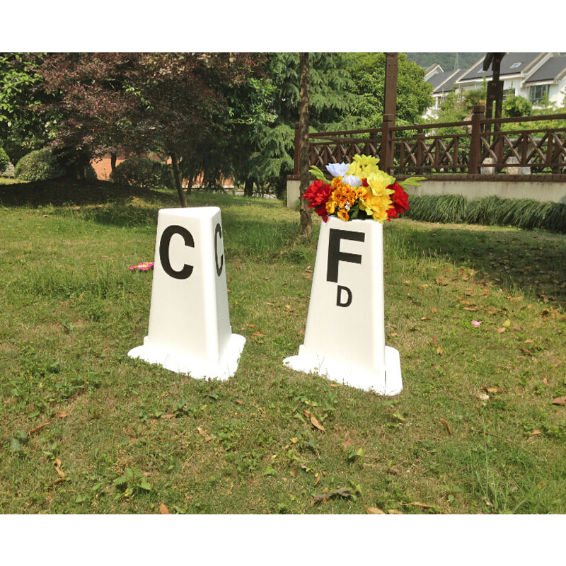 Plots de dressage - Lettres adhésives