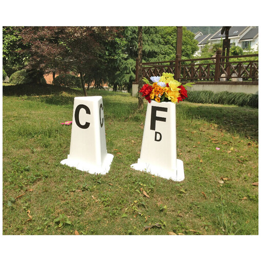 Plots de dressage - Lettres adhésives